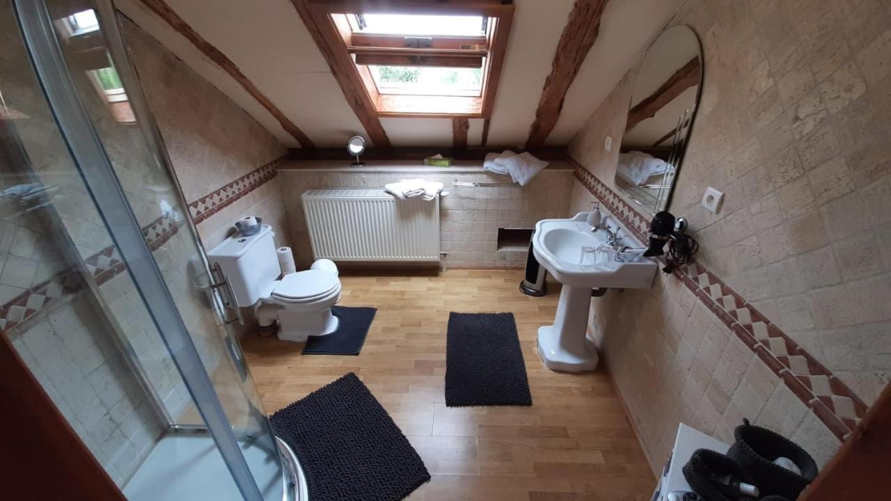 Bed and Breakfast En Bord De Riviere Casseneuil Exterior foto