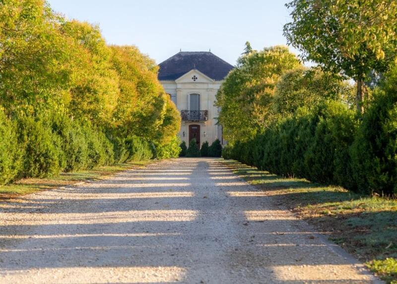Bed and Breakfast En Bord De Riviere Casseneuil Exterior foto